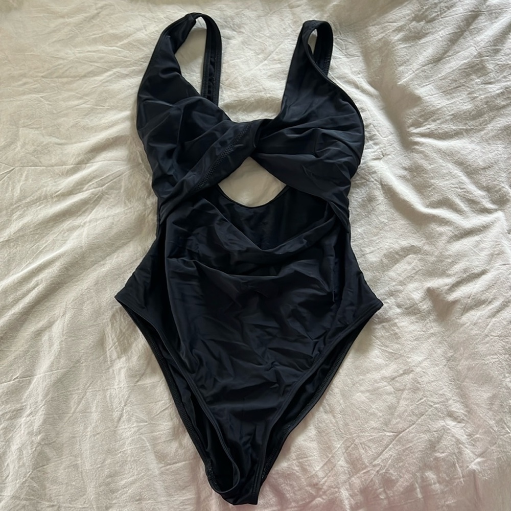 ASOS 8f or 34f